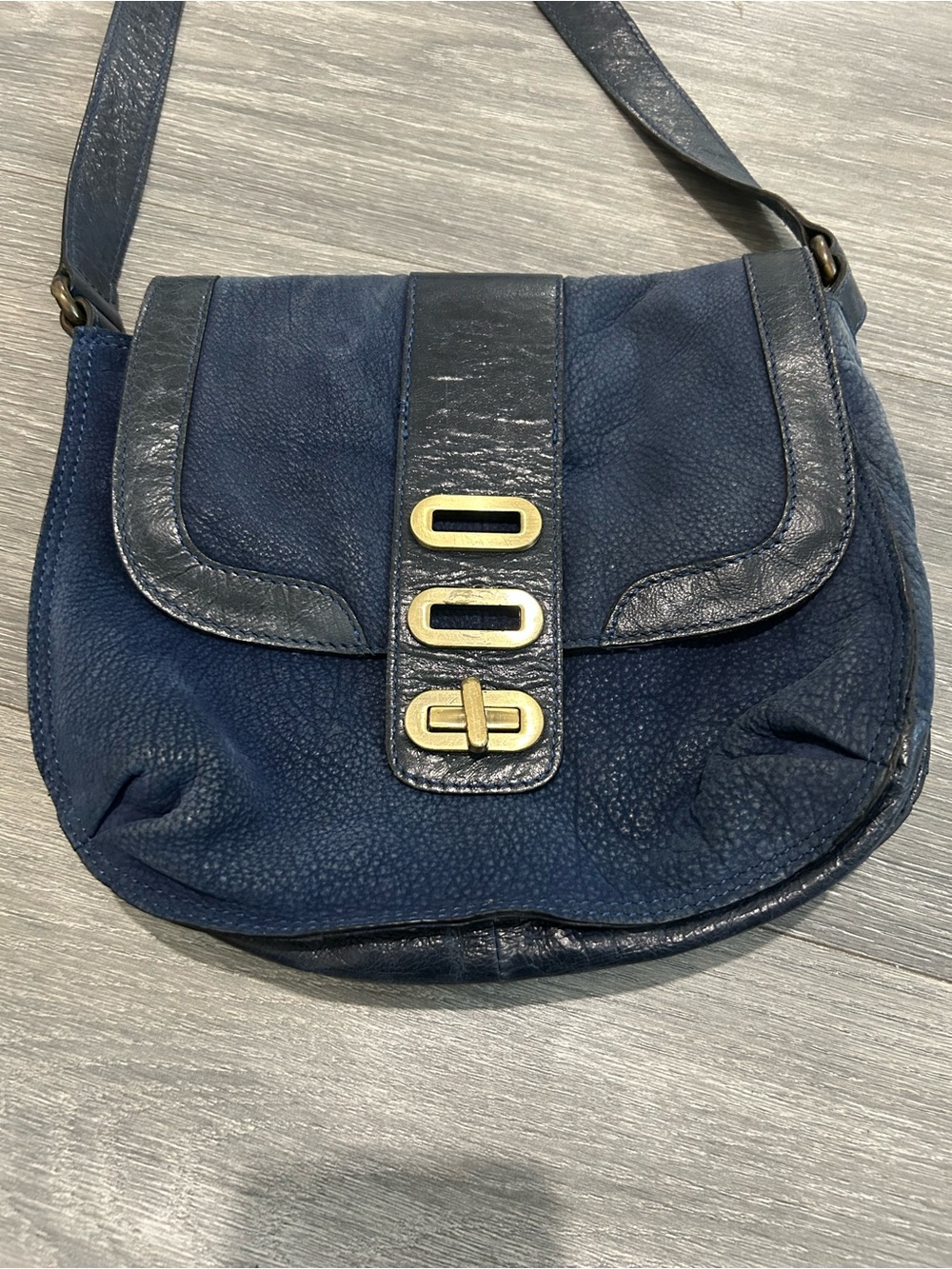 Classic Oasis Brand Navy Leather Crossbody Bag with Gold Hardware